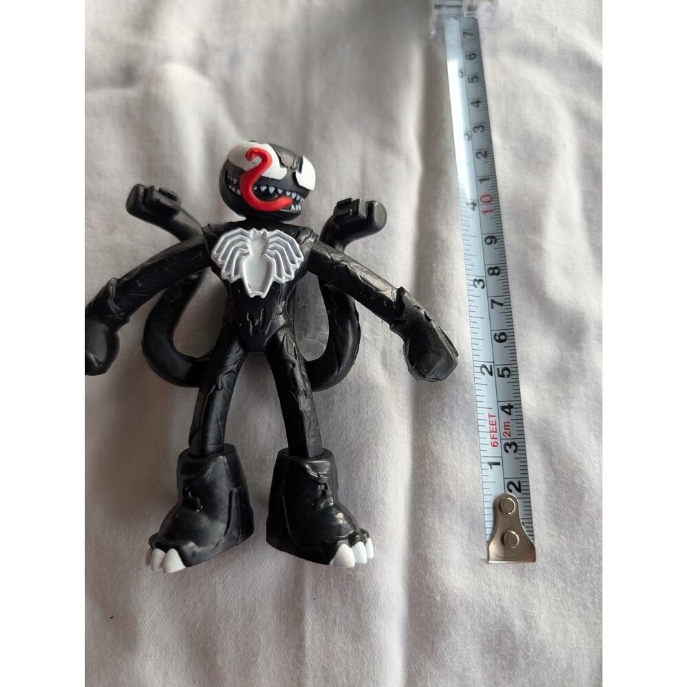 Hasbro Venom Small Flexible Marvel 2024 Figure Toy